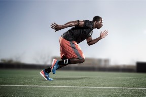 德甲节奏不断：攻守转换瞬间精彩纷呈！，足球德甲