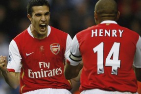 女子联赛鼓励多样化庆祝动作提升比赛观赏情绪，女子比赛项目